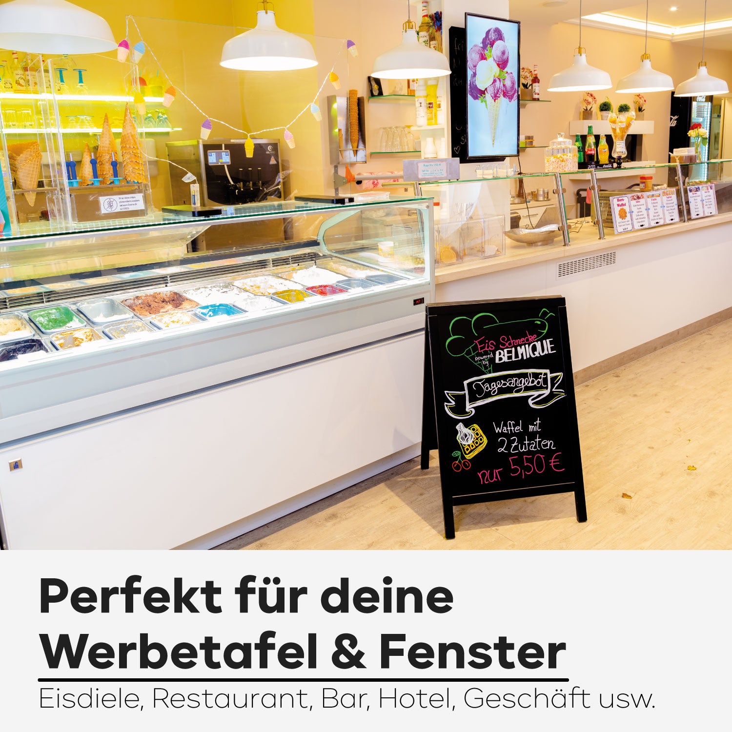 Eine Tafel, die mit kreidestiften gestaltet wurde